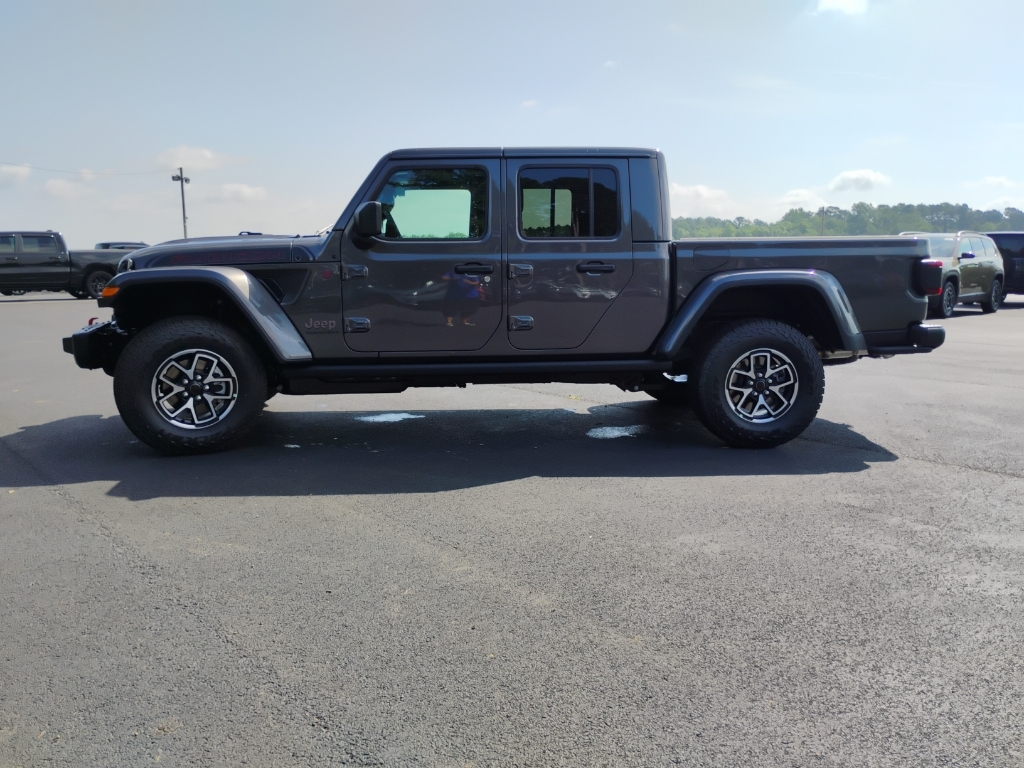 2026 Jeep Gladiator representative vehicle photo