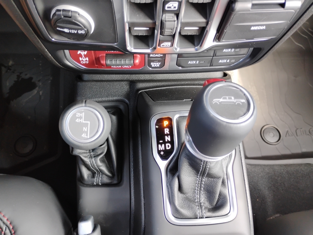 2026 Jeep Gladiator representative vehicle photo