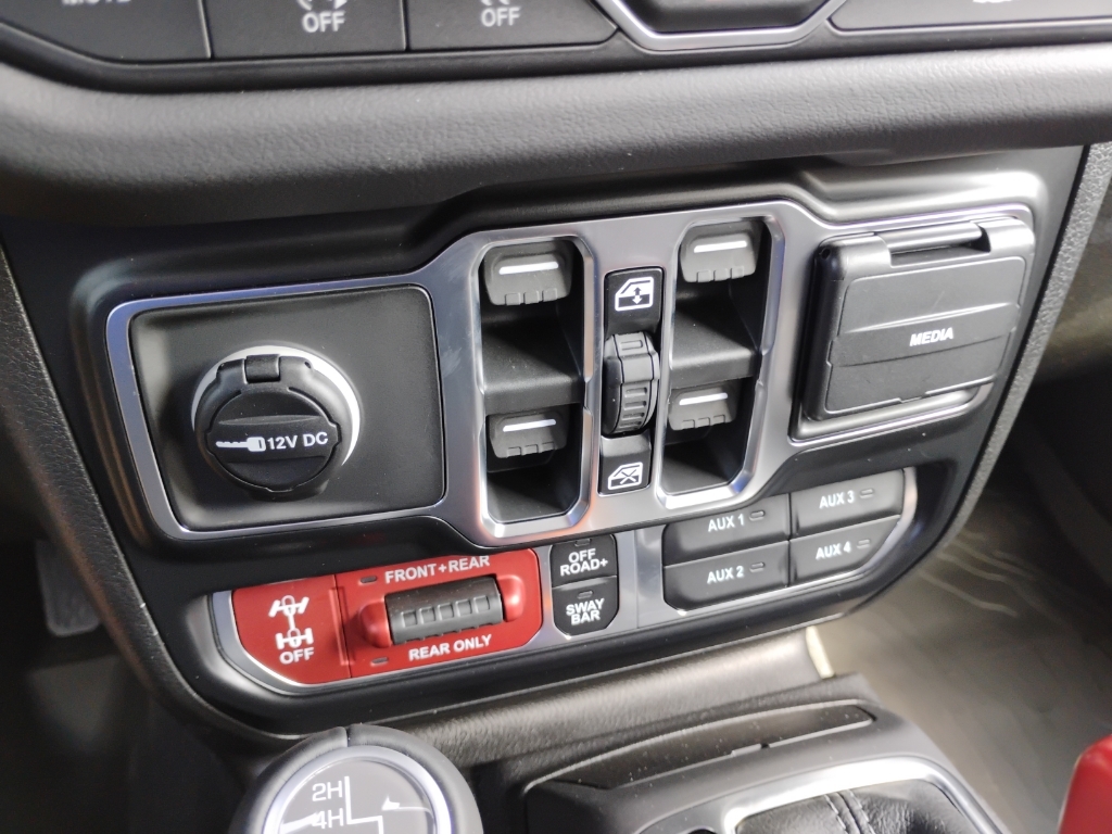 2026 Jeep Gladiator representative vehicle photo