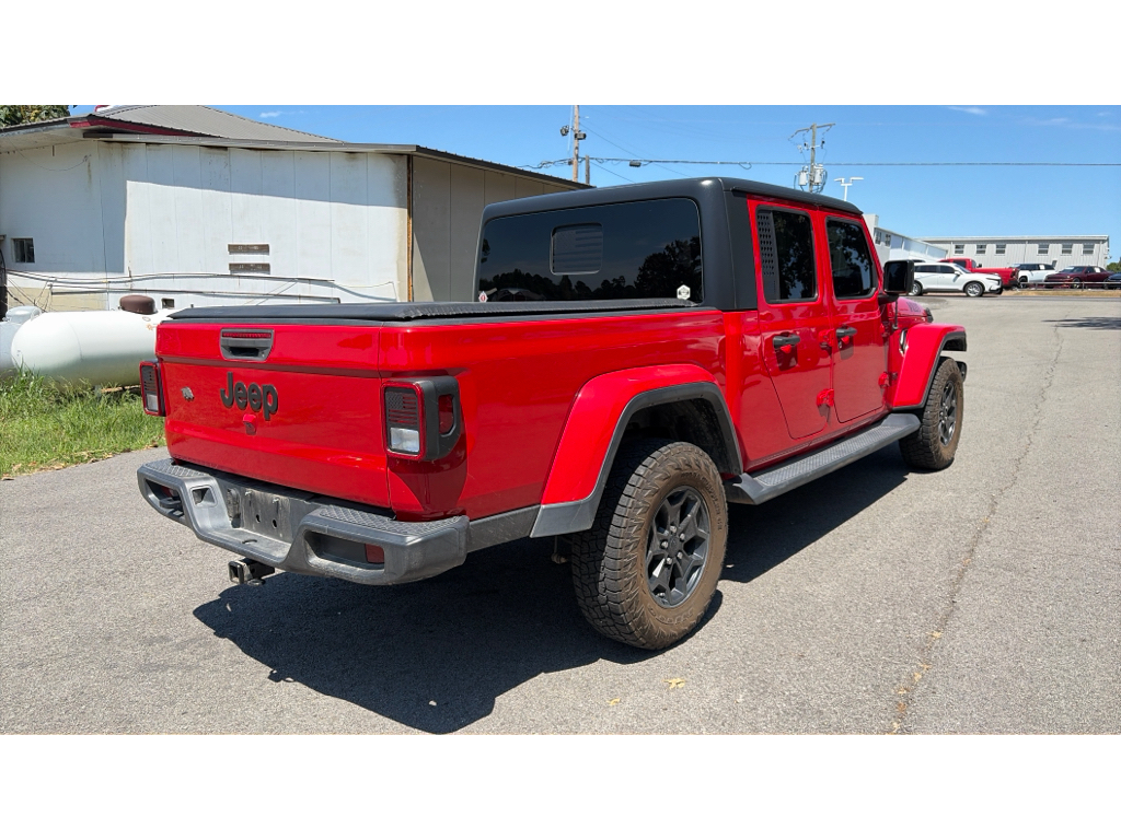 2021 Jeep Gladiator Willys photo 3