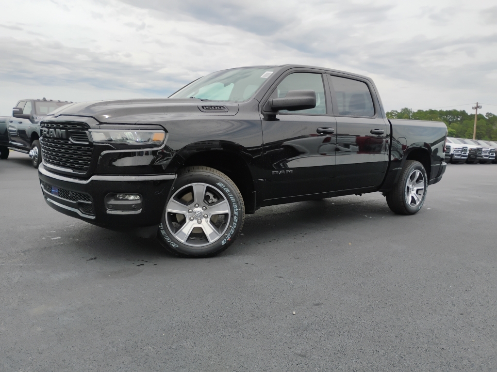 2026 Ram 1500 Express photo 1