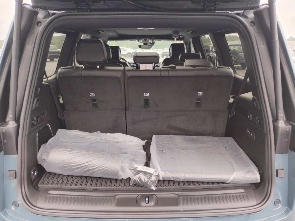 2026 Jeep Grand Wagoneer representative vehicle photo