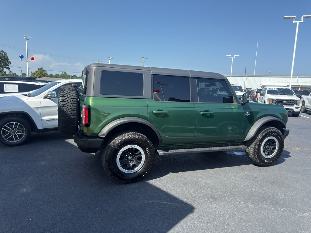 2024 Ford Bronco Outer Banks photo 4