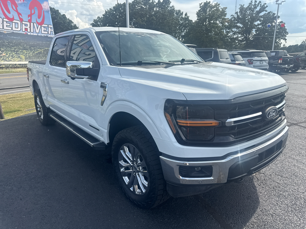2024 Ford F-150 XLT photo 3