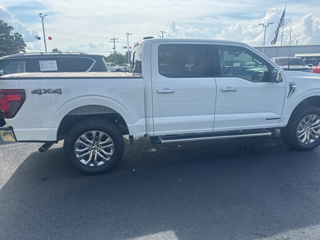 2024 Ford F-150 XLT photo 4