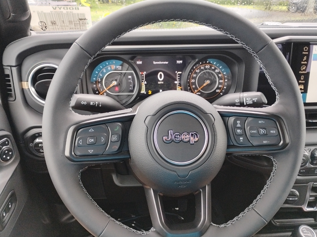 2026 Jeep Gladiator representative vehicle photo