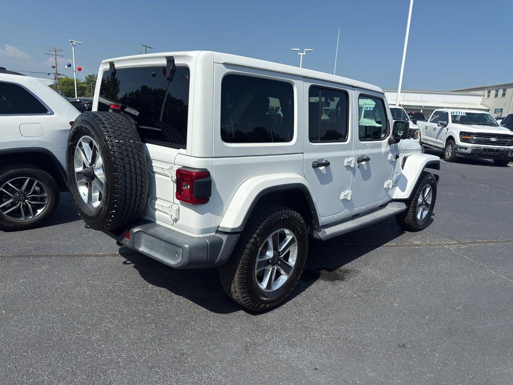 2018 Jeep Wrangler Sahara photo 4