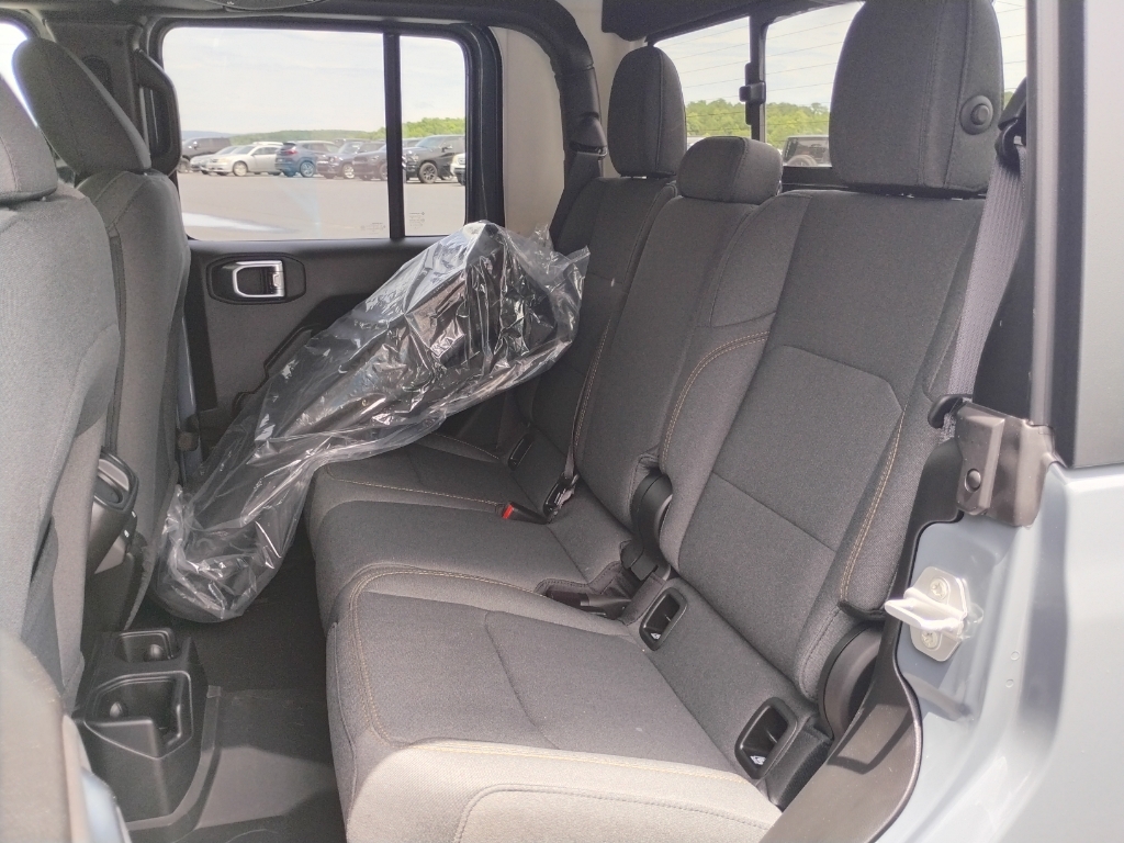 2026 Jeep Gladiator representative vehicle photo
