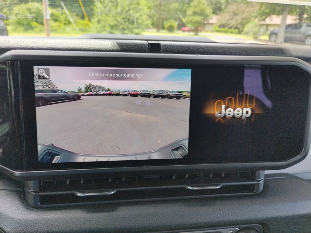 2026 Jeep Gladiator representative vehicle photo