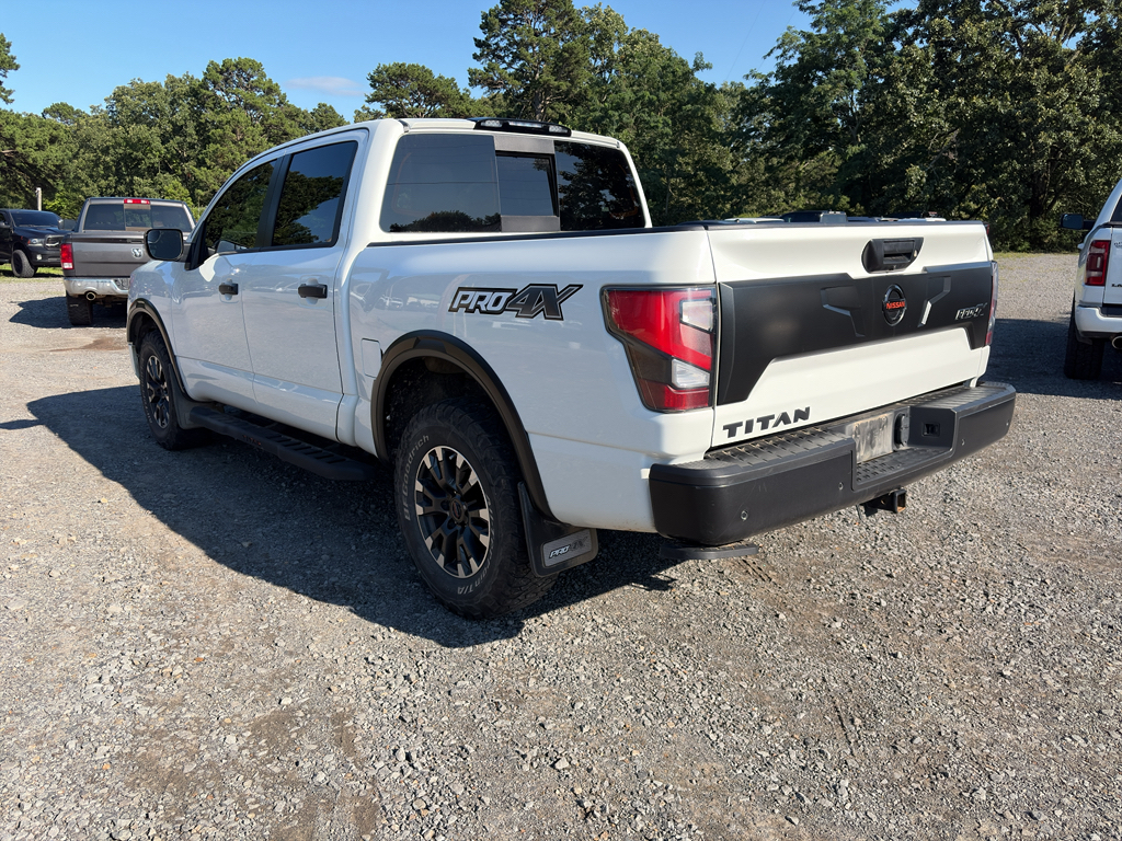 2021 Nissan Titan PRO-4X photo 4