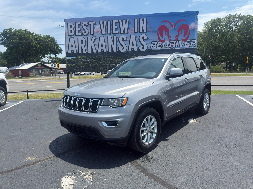 2021 Jeep Grand Cherokee Laredo E photo 1