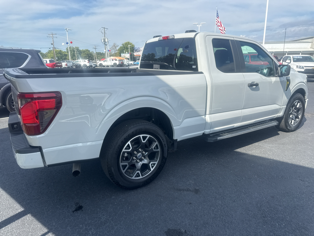 2024 Ford F-150 STX photo 4
