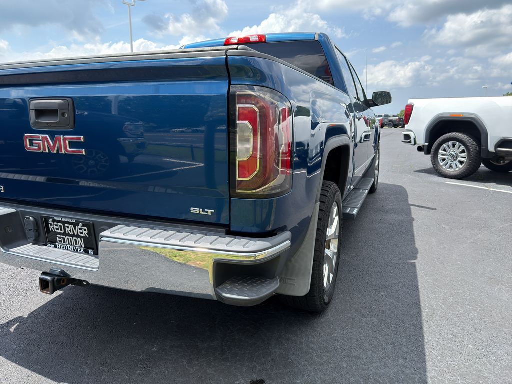 2017 GMC Sierra SLT photo 5