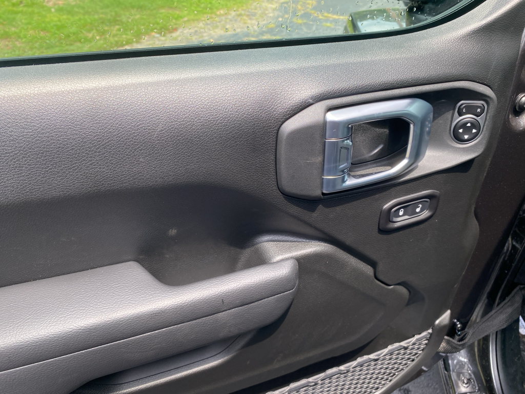 2026 Jeep Gladiator representative vehicle photo