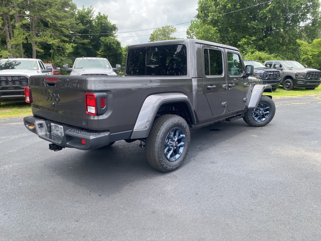 2026 Jeep Gladiator 85th Anniversary Edition photo 6