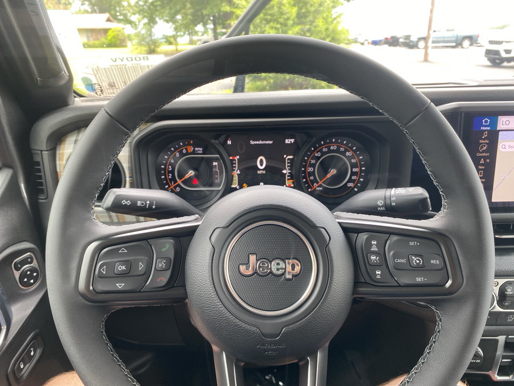 2026 Jeep Gladiator representative vehicle photo