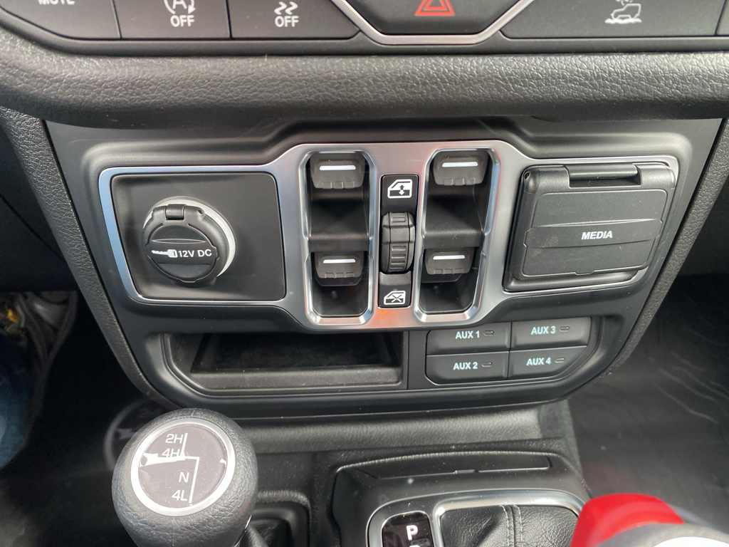 2026 Jeep Gladiator representative vehicle photo