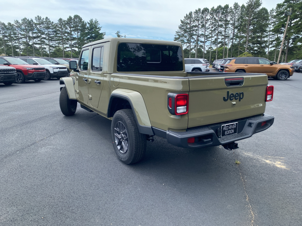 2026 Jeep Gladiator representative vehicle photo