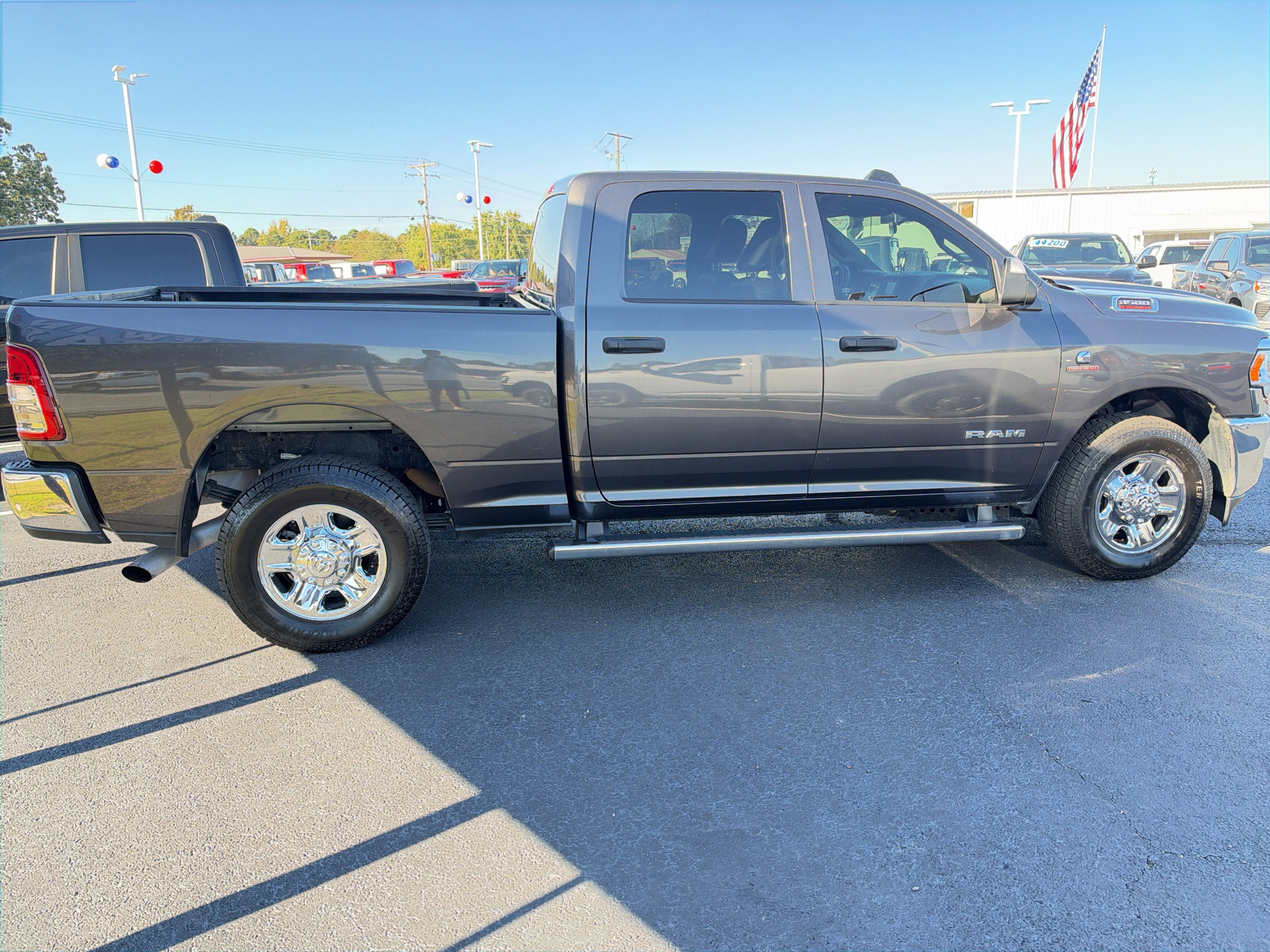 2022 Ram 3500 Tradesman photo 4