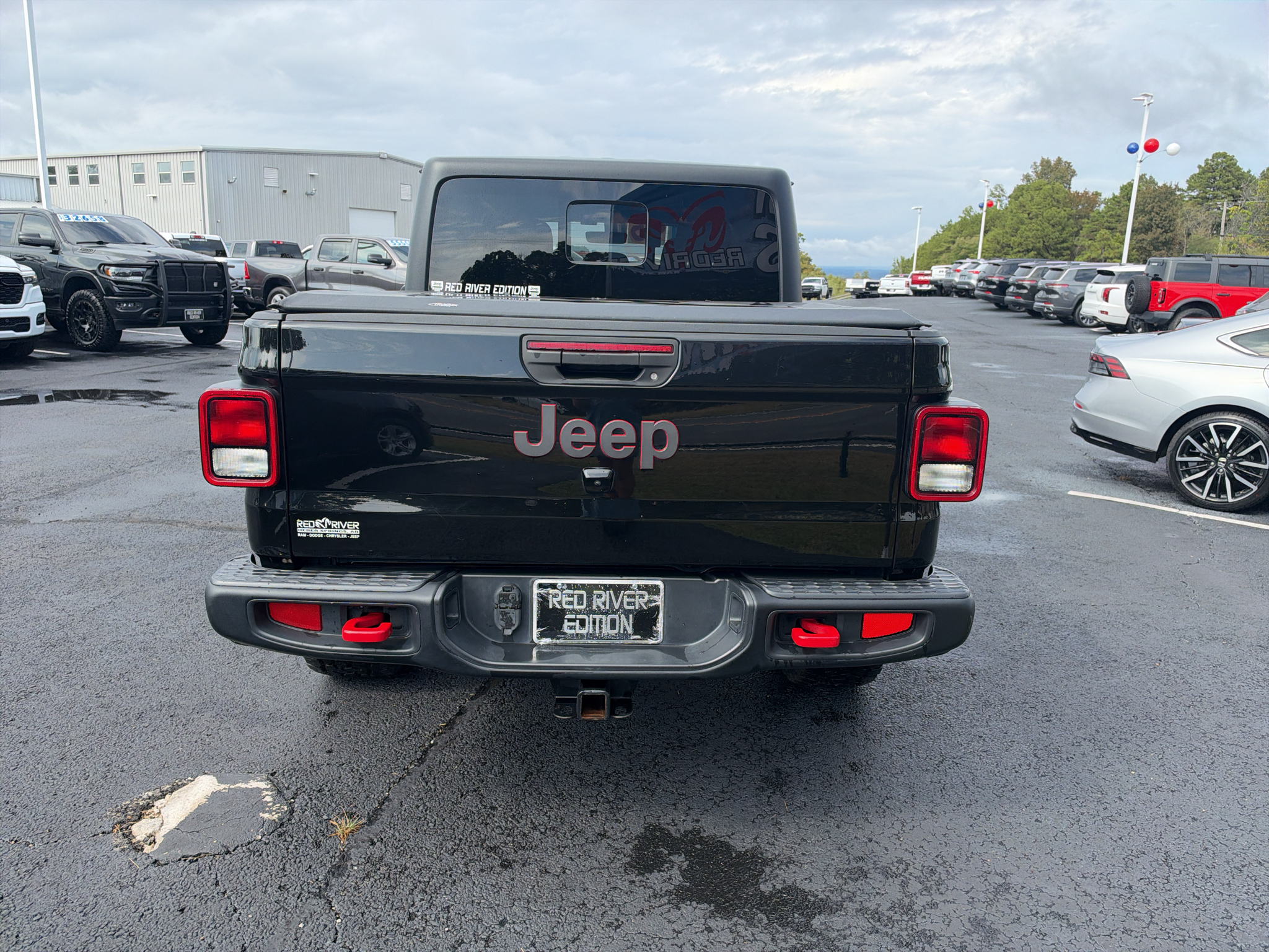 2021 Jeep Gladiator Rubicon photo 6