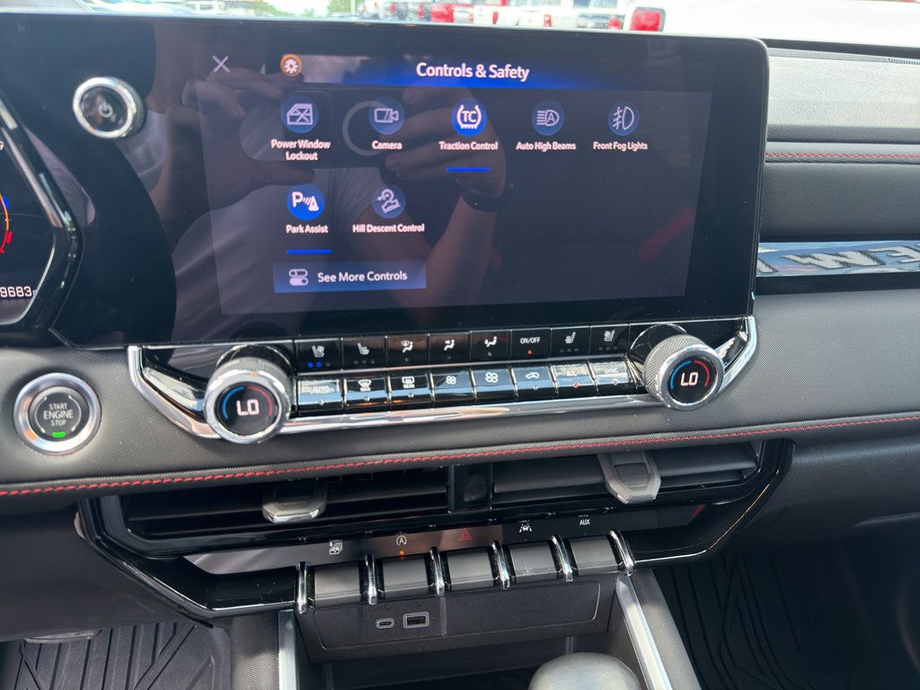 2024 Chevrolet Colorado representative vehicle photo
