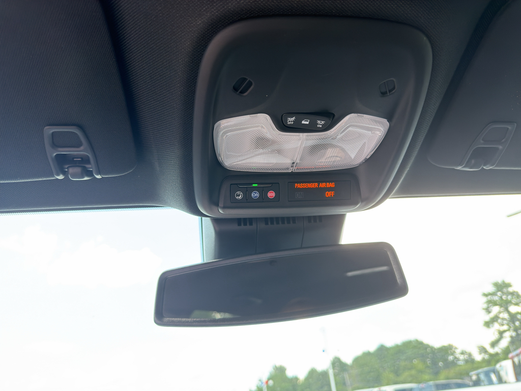 2024 Chevrolet Colorado representative vehicle photo