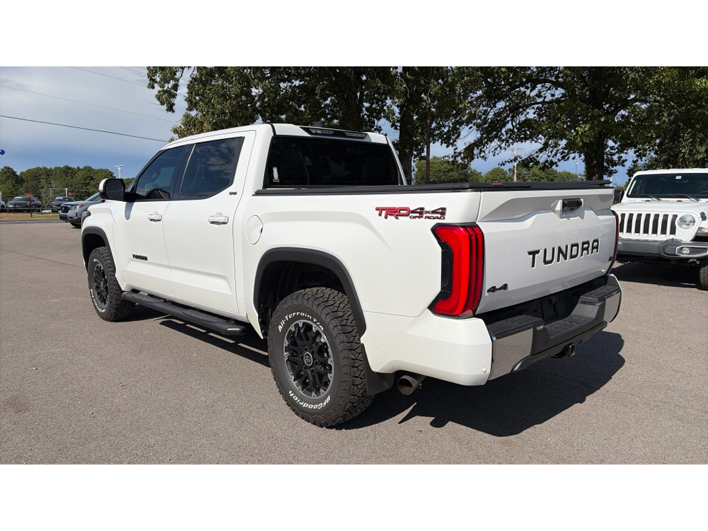 2022 Toyota Tundra SR5 photo 4