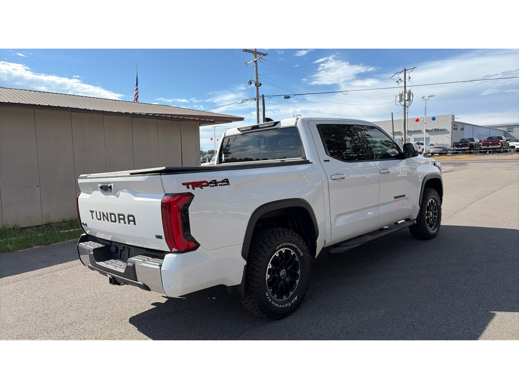 2022 Toyota Tundra SR5 photo 3