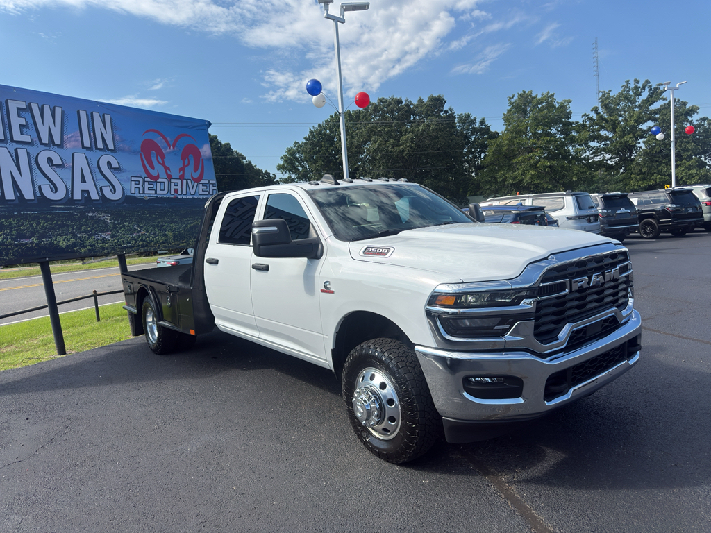 2025 Ram 3500 representative vehicle photo