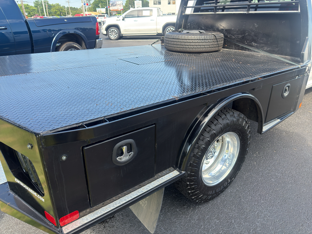 2025 Ram 3500 representative vehicle photo