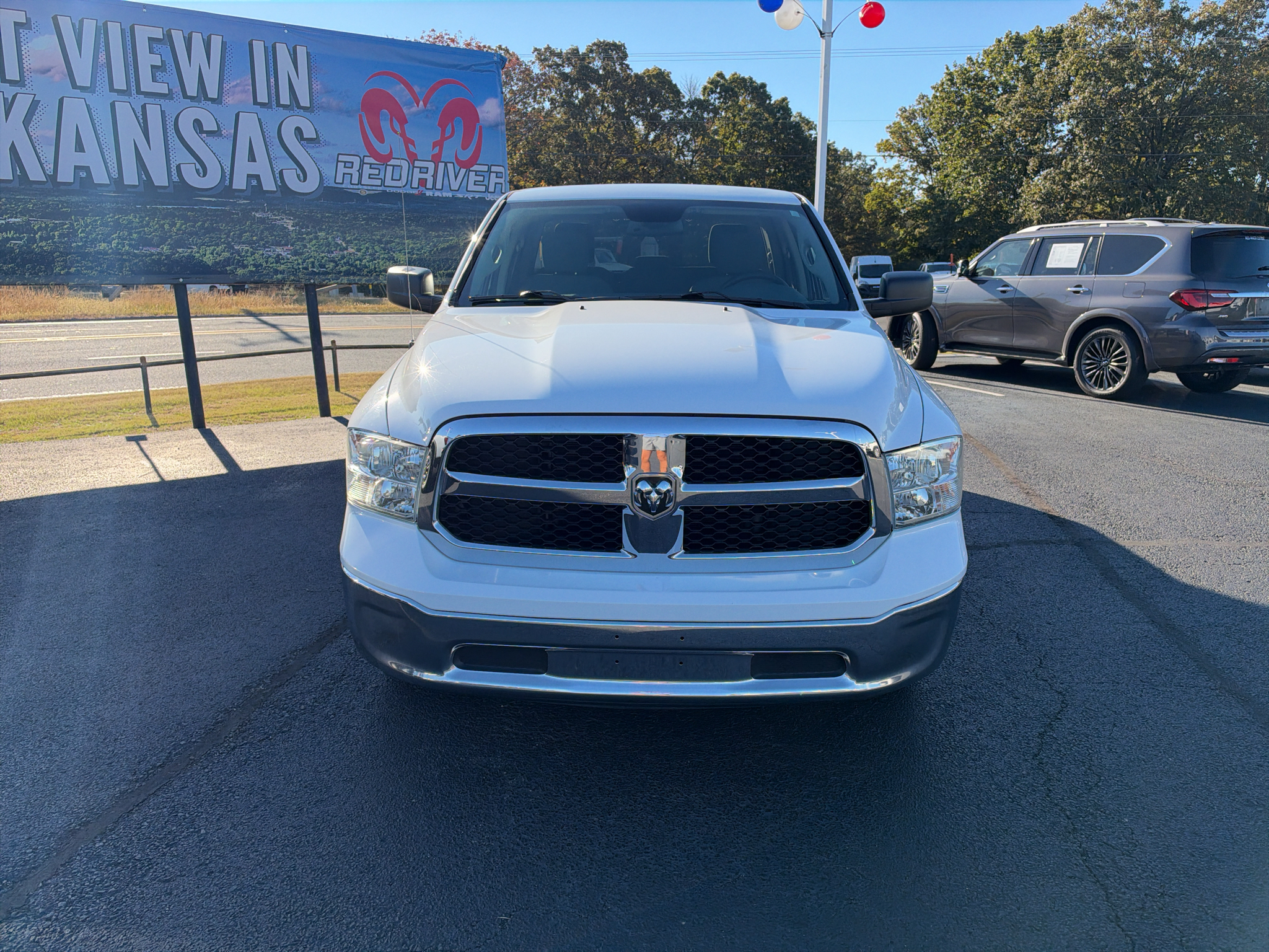 2020 Ram 1500 Classic Tradesman photo 2