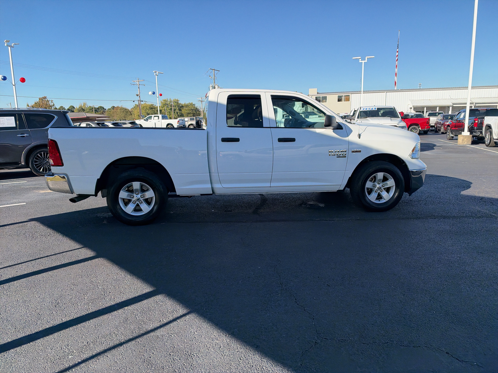 2020 Ram 1500 Classic Tradesman photo 4