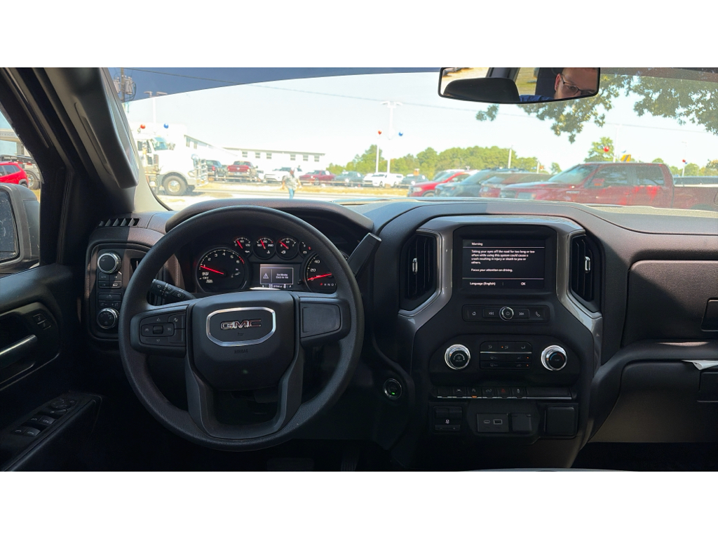 2025 GMC Sierra Pro photo 6
