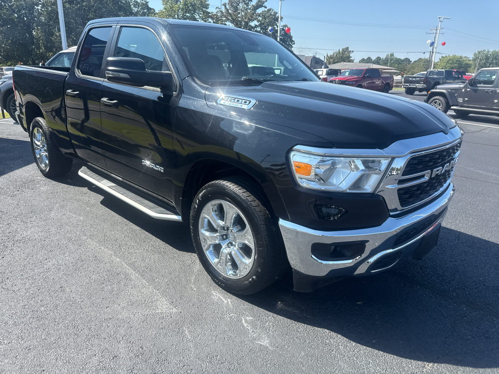 2023 Ram 1500 Big Horn photo 3