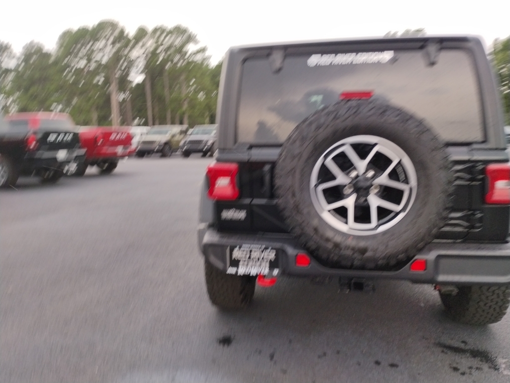 2026 Jeep Wrangler Rubicon photo 6