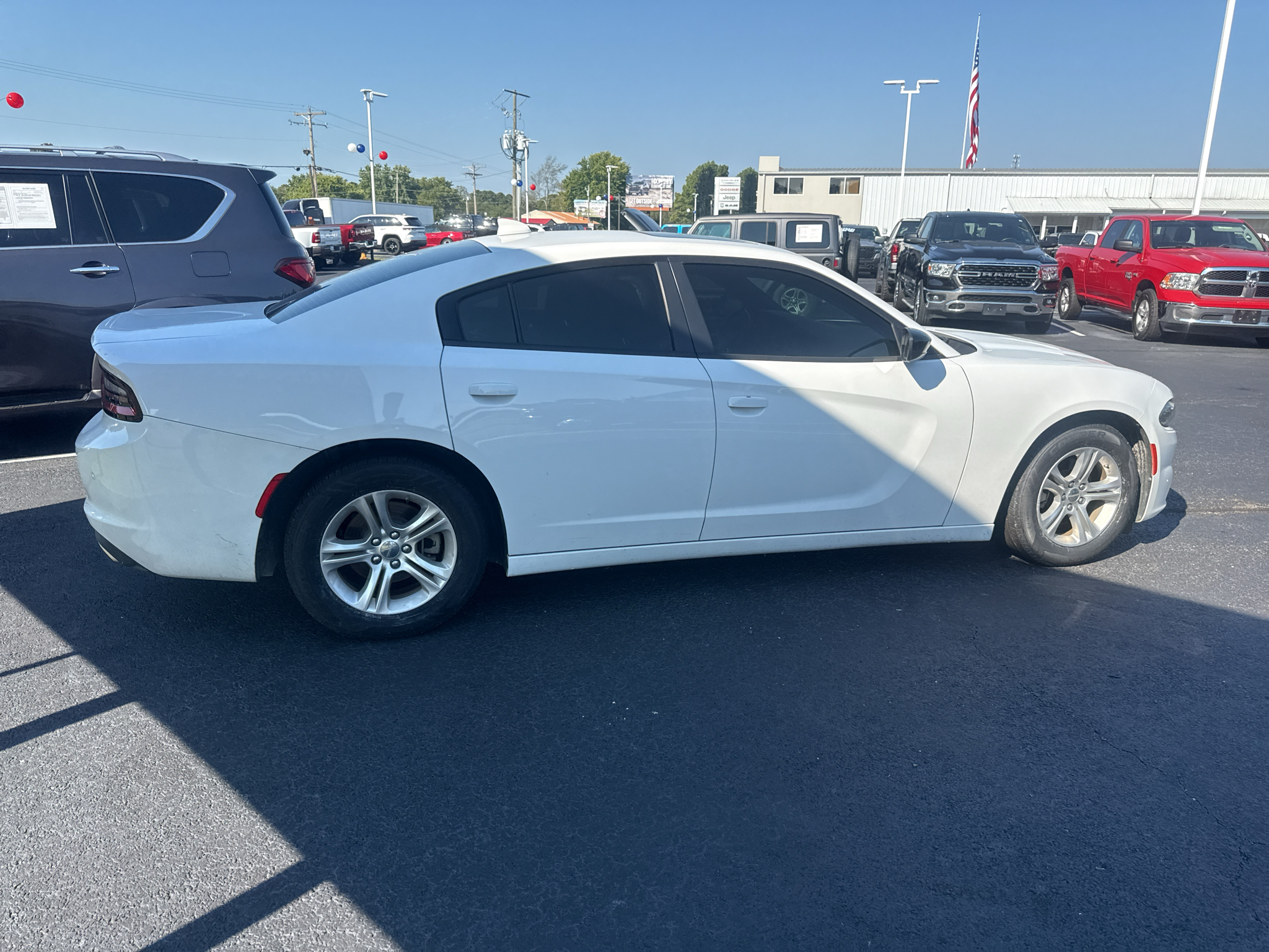 2023 Dodge Charger SXT photo 4