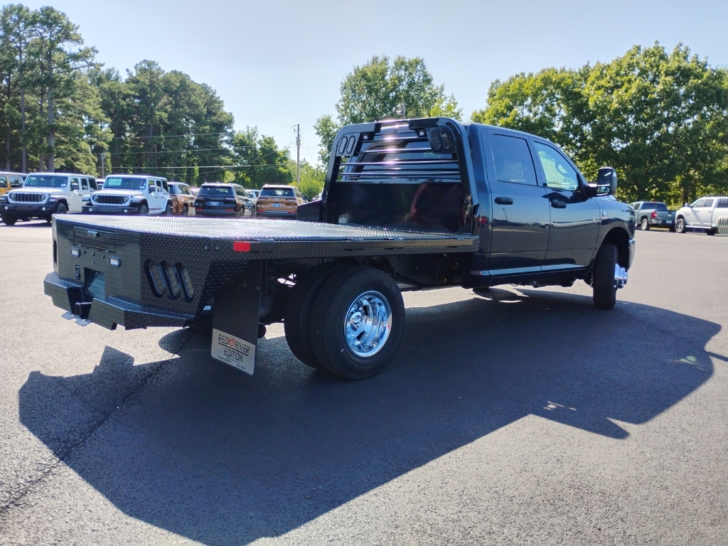 2026 Ram 3500 Chassis Tradesman photo 5