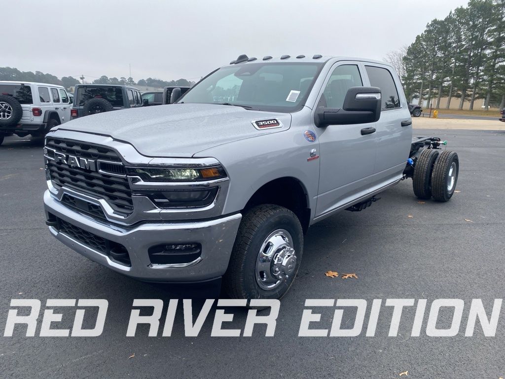 2026 RAM 3500 Tradesman 4X4 Crew Cab's photo