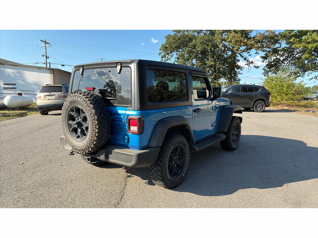 2022 Jeep Wrangler Willys photo 3