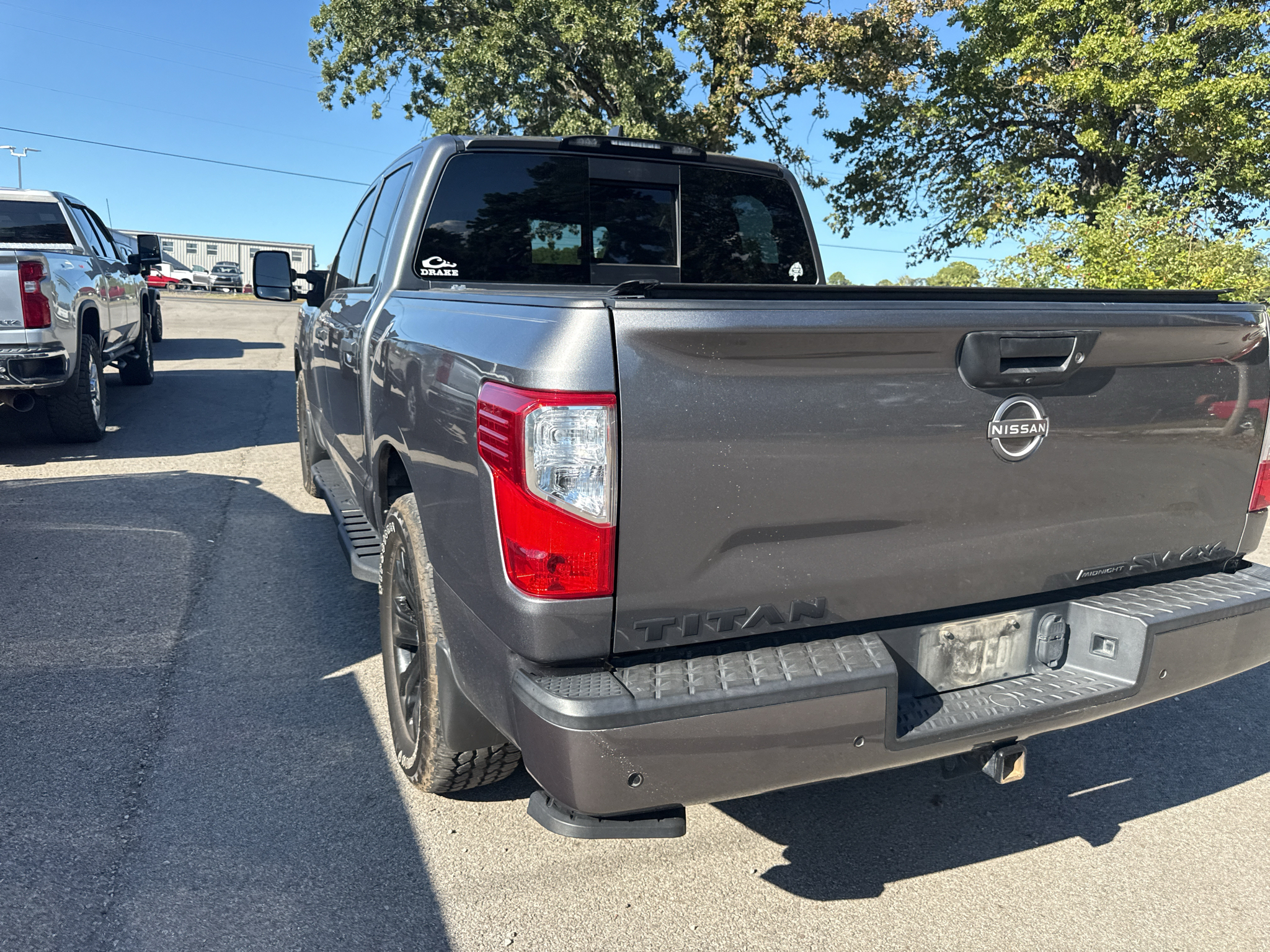 2023 Nissan Titan SV photo 4