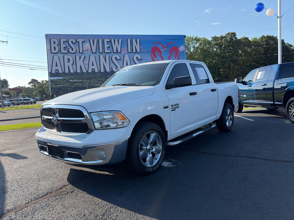 2019 Ram 1500 Classic Tradesman photo 1