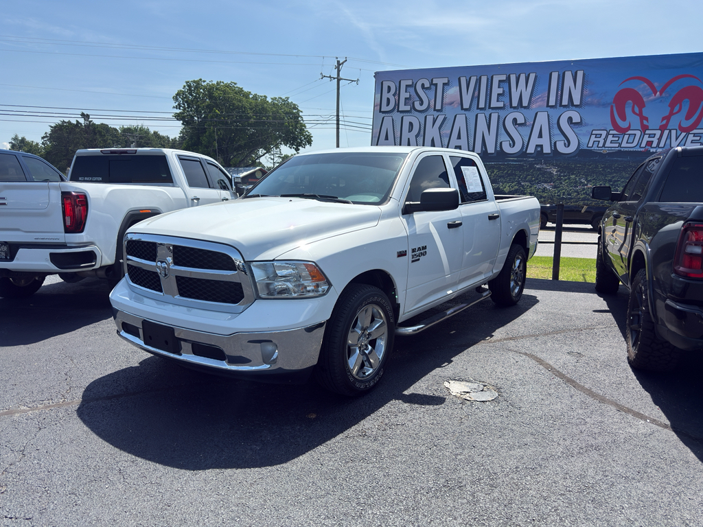 2019 Ram 1500 Classic Tradesman photo 2