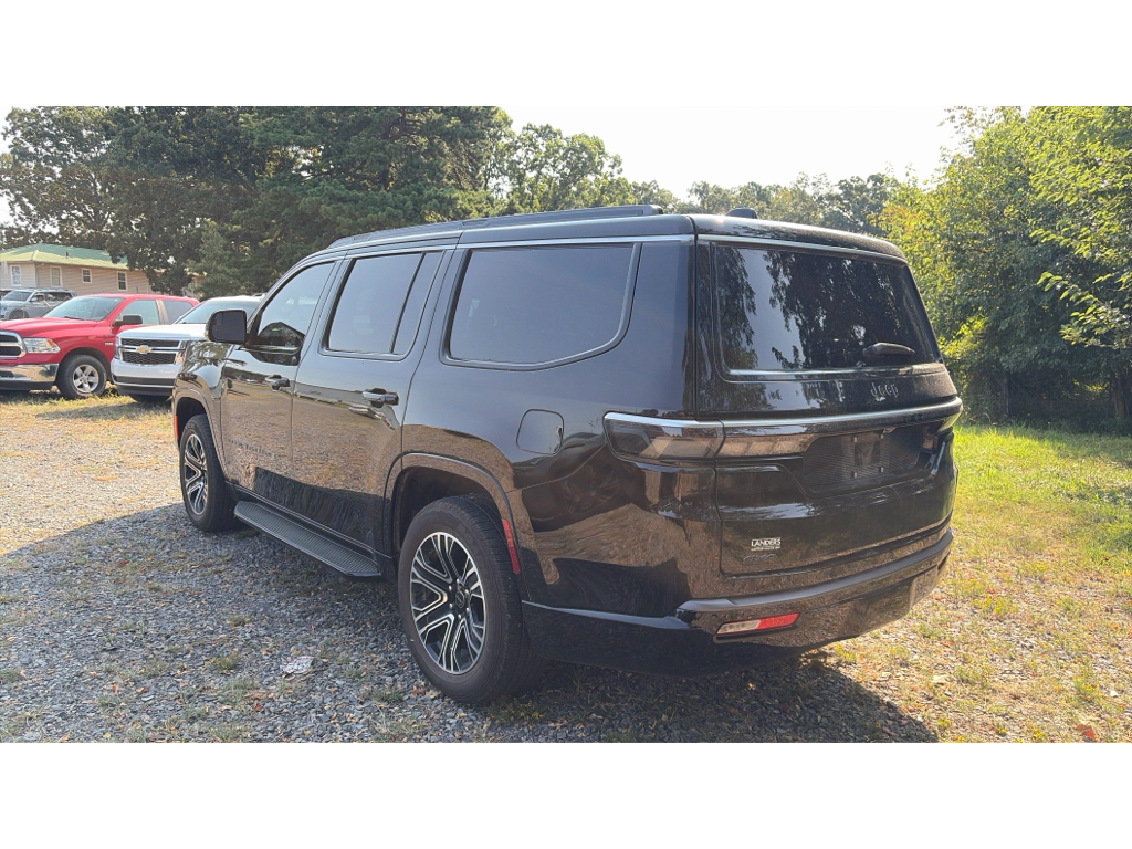 2026 Jeep Grand Wagoneer Base photo 4