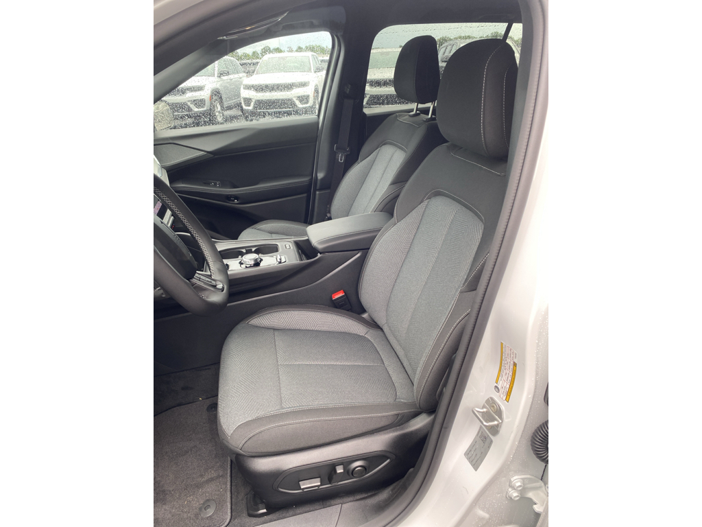 2026 Jeep Cherokee representative vehicle photo