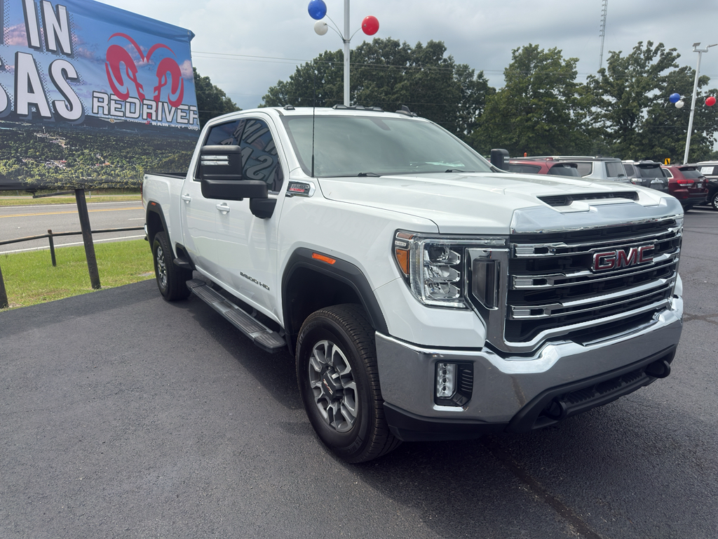 2021 GMC Sierra SLE photo 3