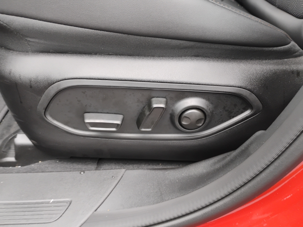 2026 Jeep Cherokee representative vehicle photo