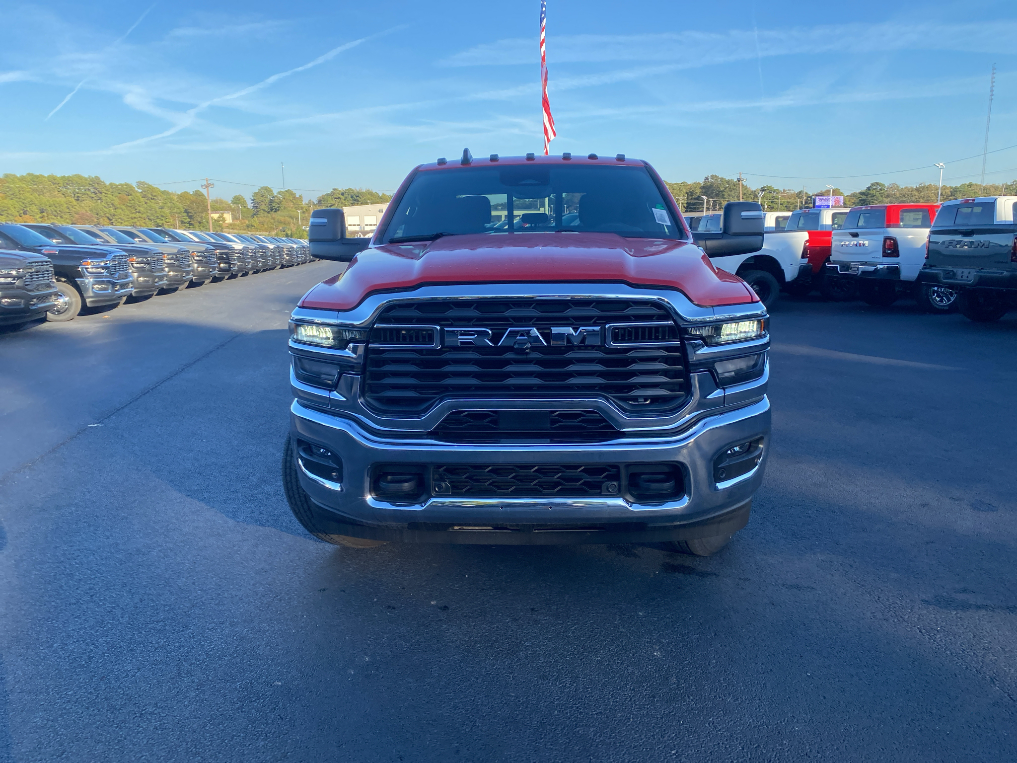 2026 Ram 2500 Tradesman photo 2