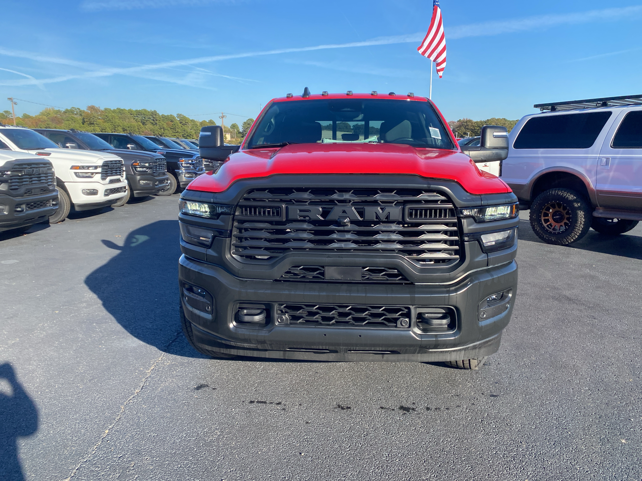 2026 Ram 2500 Tradesman photo 2