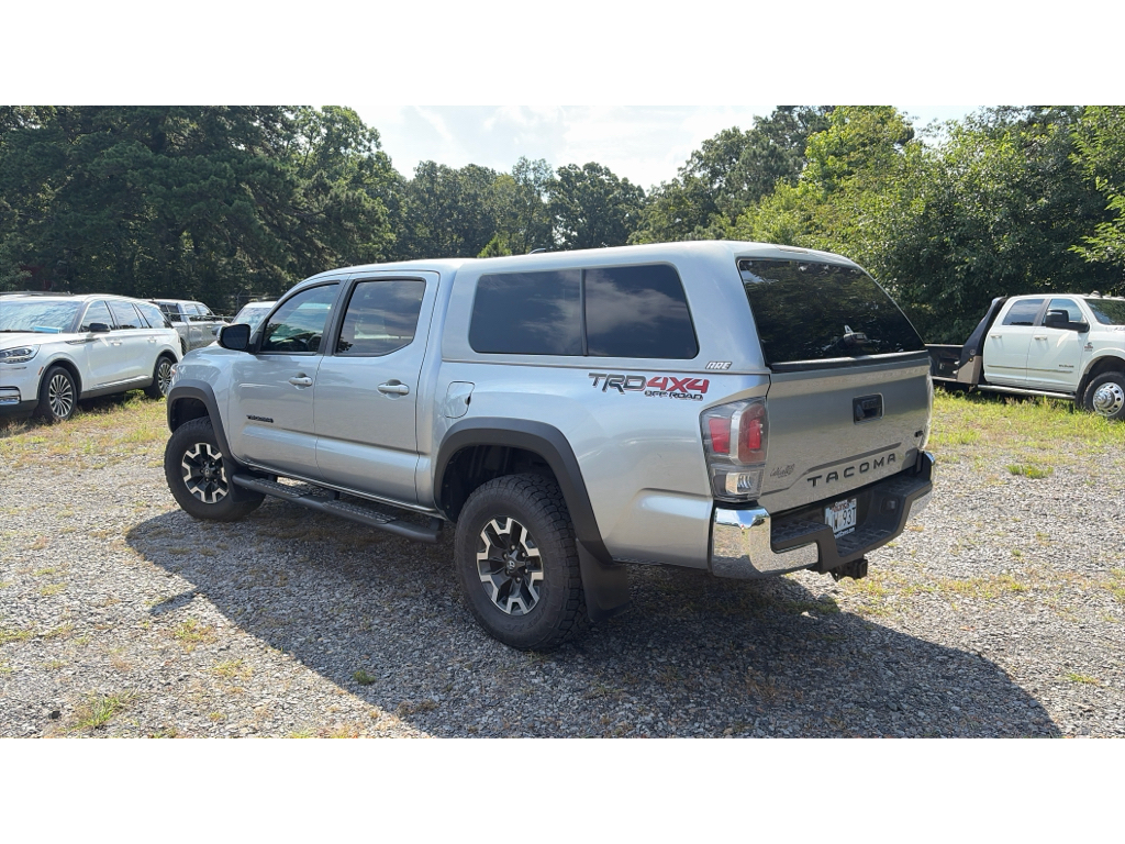 2022 Toyota Tacoma TRD Off Road photo 4