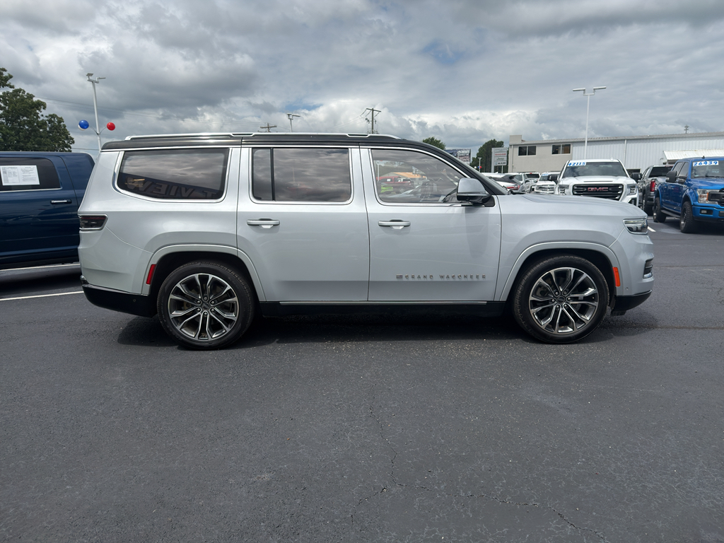 2022 Jeep Grand Wagoneer Series III photo 5